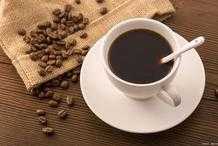 黑咖啡的成效與作用，女人喝咖啡，是抗衰老還是加快衰老呢