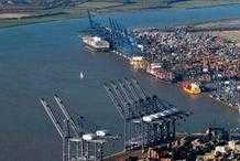 英國最大集裝箱港口敲定勞資協議：漲薪8.5%外加1000英鎊獎金